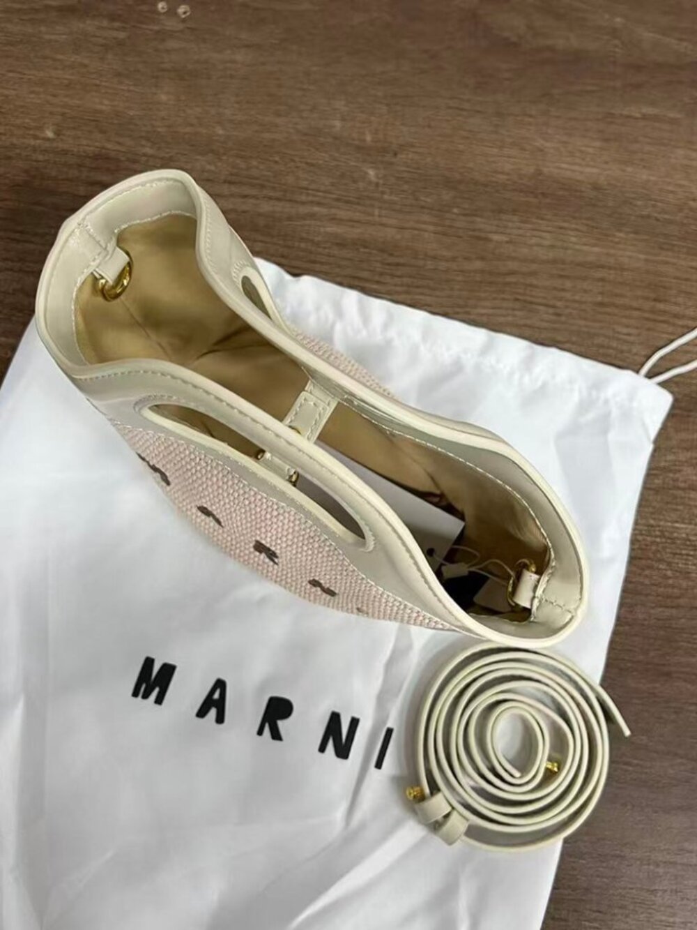 Marni Mini Raffia Basket Bag - Picture 4 of 7